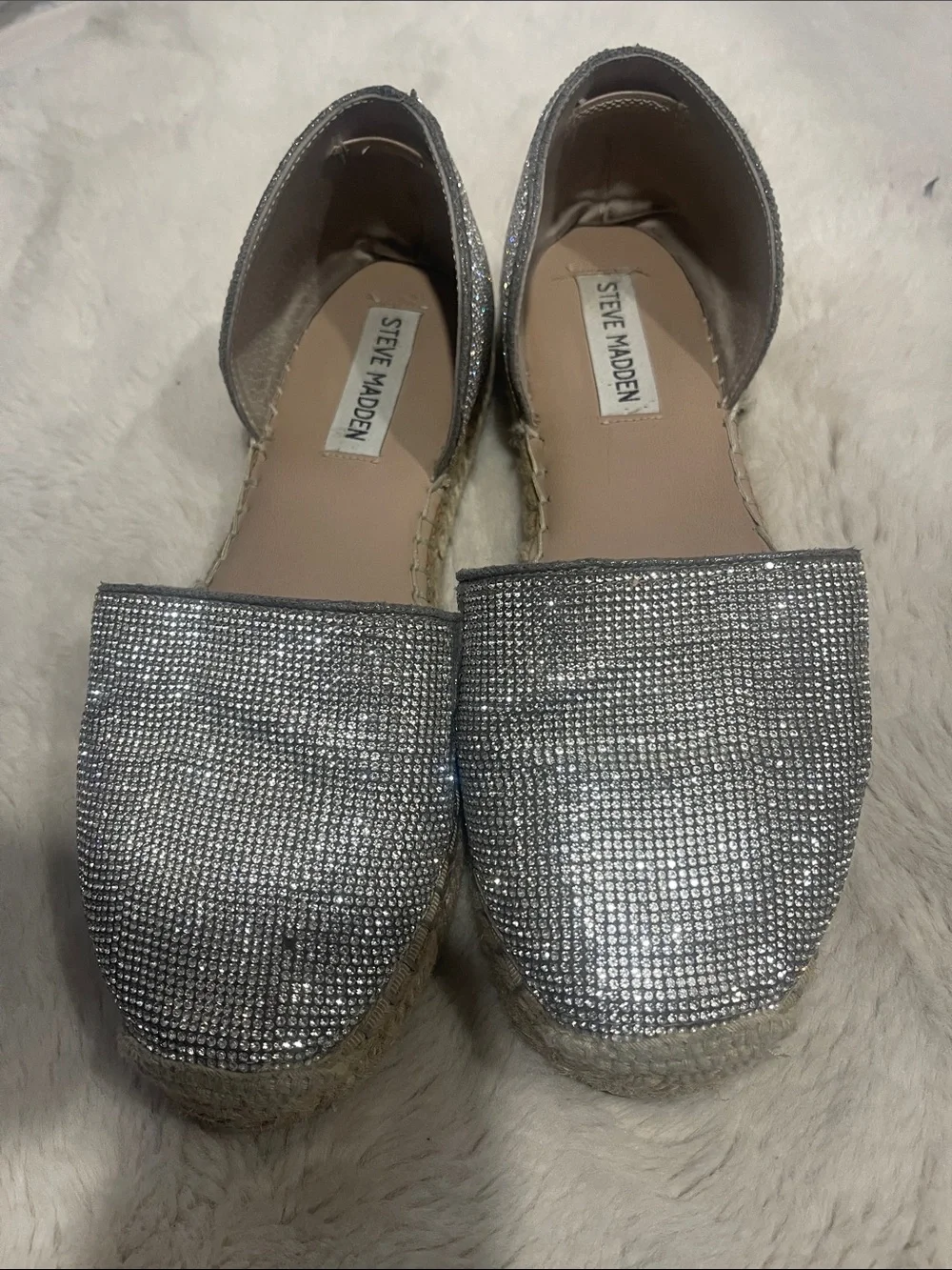Steve Madden eye catching